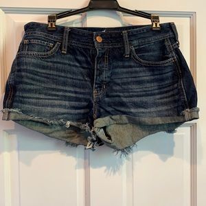Hollister high rise vintage jean shorts. Sz 11/W30